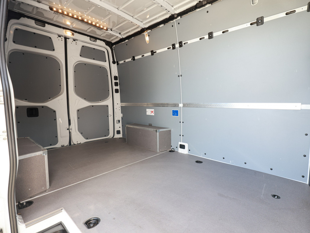 Bild 6 - Sprinter 319 CDI Kasten PRO L2H2 4x4