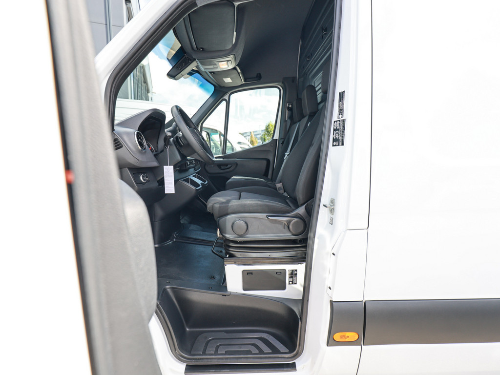 Bild 9 - Sprinter 319 CDI Kasten PRO L2H2 4x4