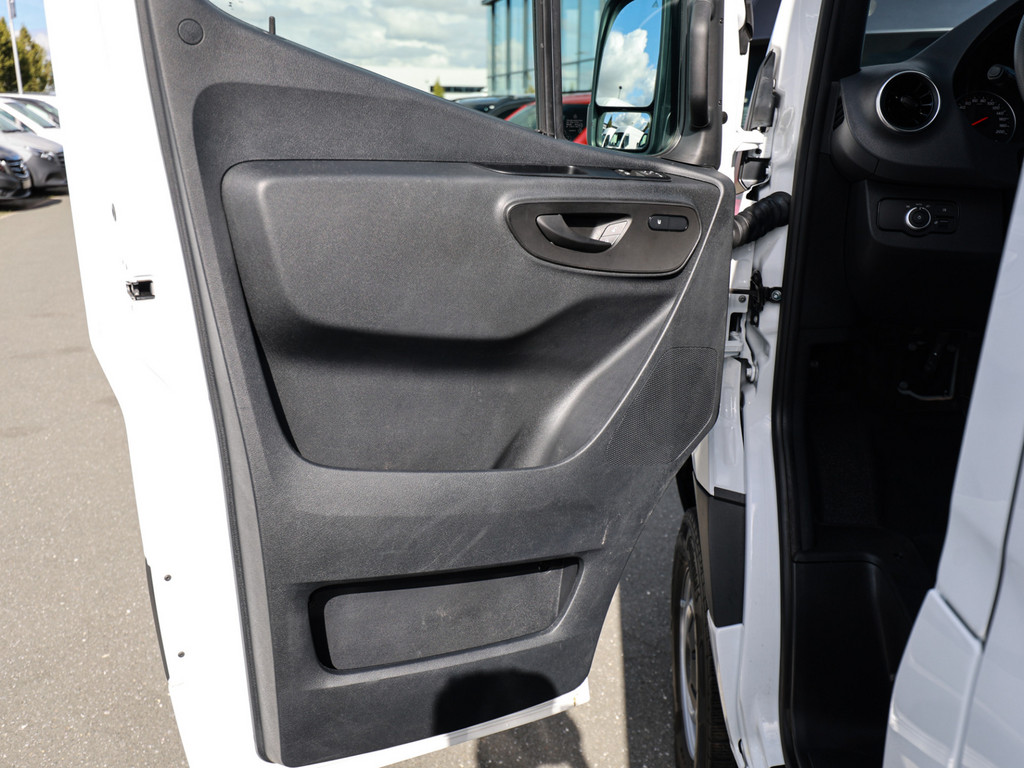 Bild 24 - Sprinter 319 CDI Kasten PRO L2H2 4x4