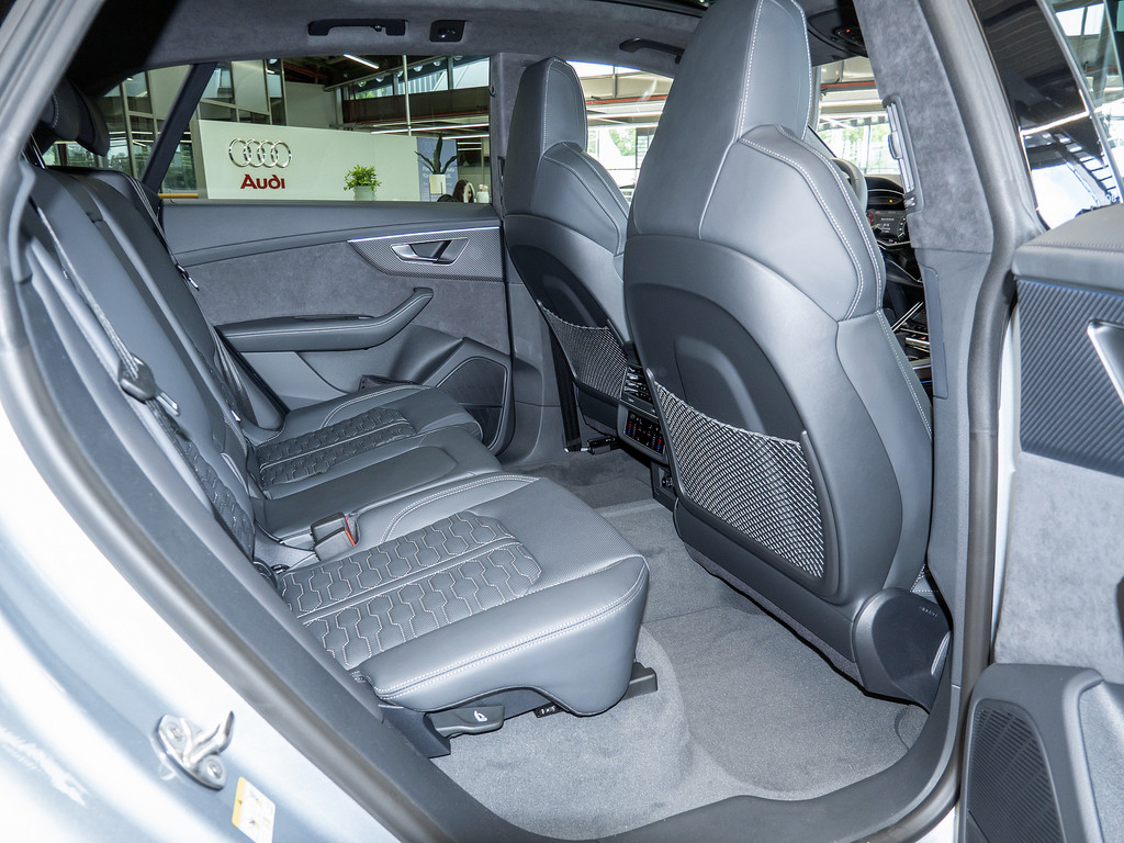 Bild 5 - RS Q8 performance