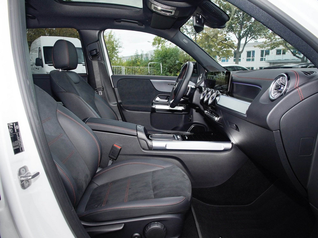 Bild 8 - EQB 250 + AMG Sport Advanced +