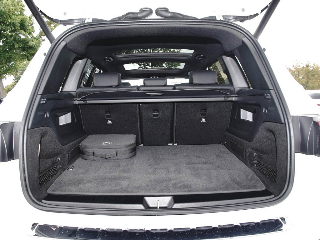 Bild 31 - EQB 250 + AMG Sport Advanced +