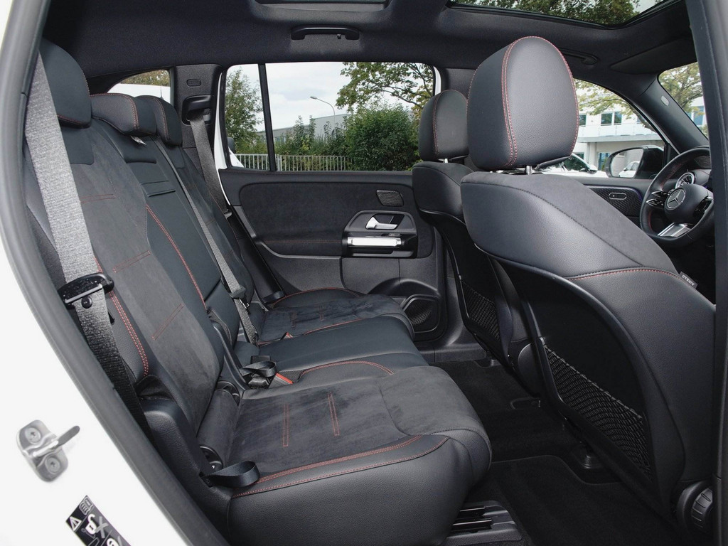 Bild 34 - EQB 250 + AMG Sport Advanced +