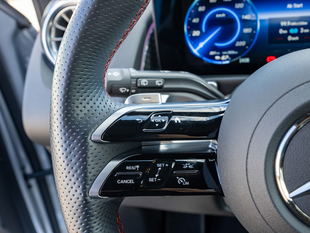 Bild 17 - EQB 300 4M AMG Sport Advanced