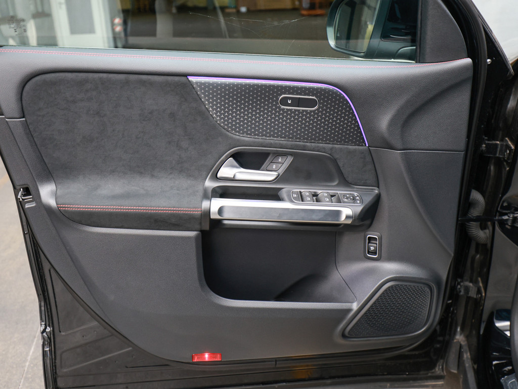 Bild 30 - EQB 250 + AMG Sport Advanced