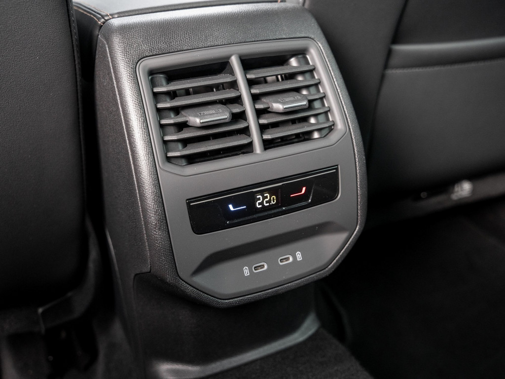 Bild 9 - LEON VZ 2.0 TSI DSG DCC Kam. Navi Virtual ACC LM