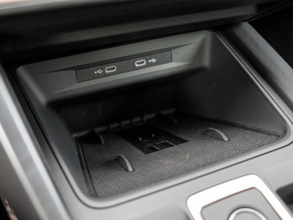 Bild 19 - LEON VZ 2.0 TSI DSG DCC Kam. Navi Virtual ACC LM