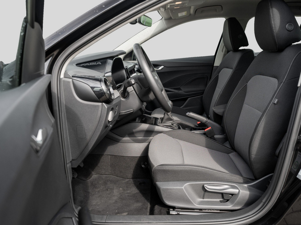 Bild 8 - FABIA SELECTION 1.0 MPI LED PDC SHZ SpurH