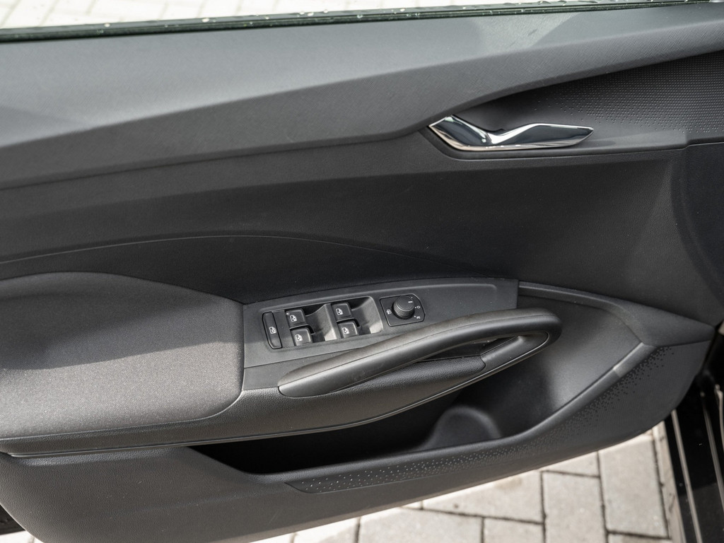 Bild 25 - FABIA SELECTION 1.0 MPI LED PDC SHZ SpurH