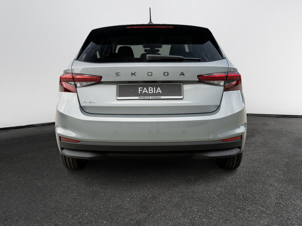 Bild 7 - Fabia Selection 1.0 TSI Kam. Navi KeyLess KlimaA