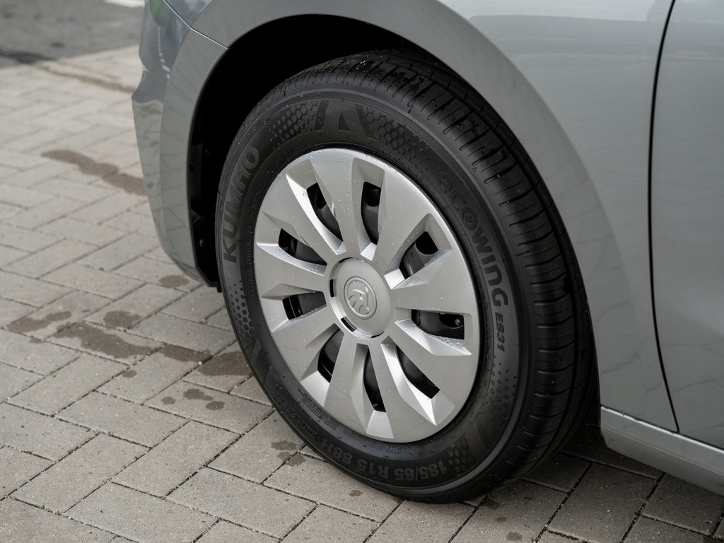 Bild 8 - Fabia Selection 1.0 TSI Kam. Navi KeyLess KlimaA