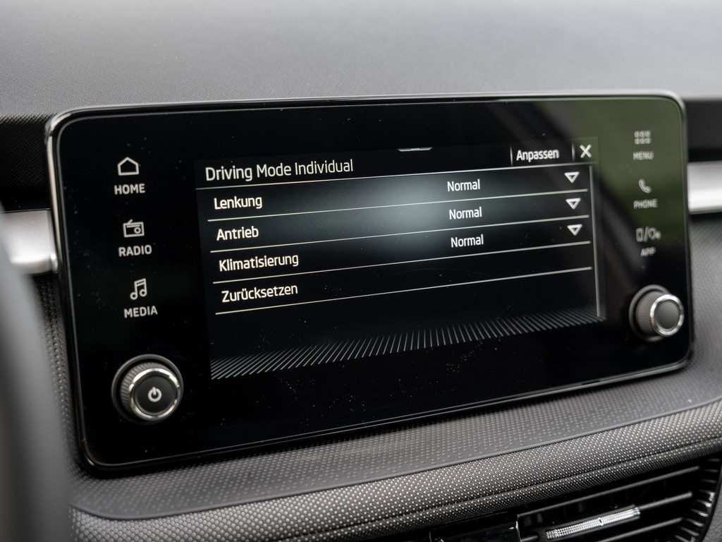 Bild 19 - Fabia Selection 1.0 TSI Kam. Navi KeyLess KlimaA