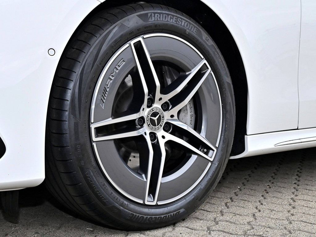 Bild 9 - E 220 d T AMG Sport Edition