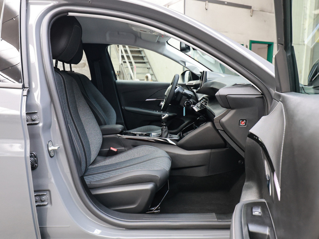 Bild 2 - 208 ALLURE TURBO 100