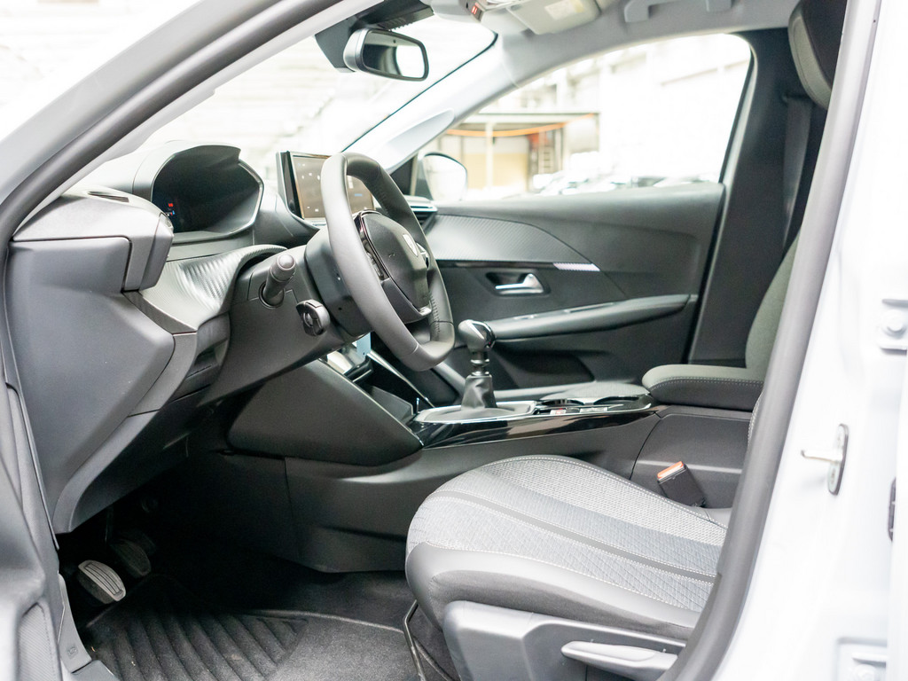 Bild 19 - 208 ALLURE TURBO 100