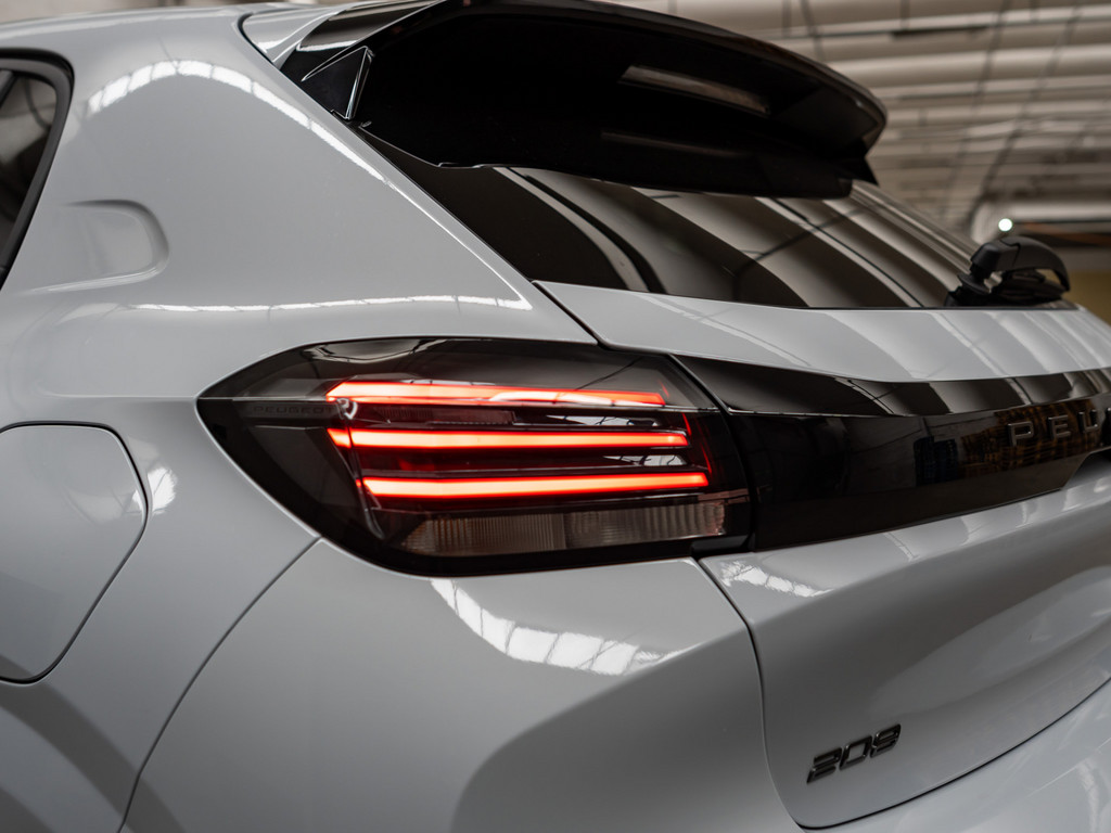 Bild 24 - 208 ALLURE TURBO 100