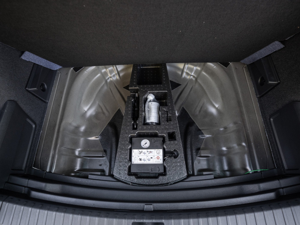 Bild 31 - Karoq Style Kam. Navi Standh. Virtual 360 ACC