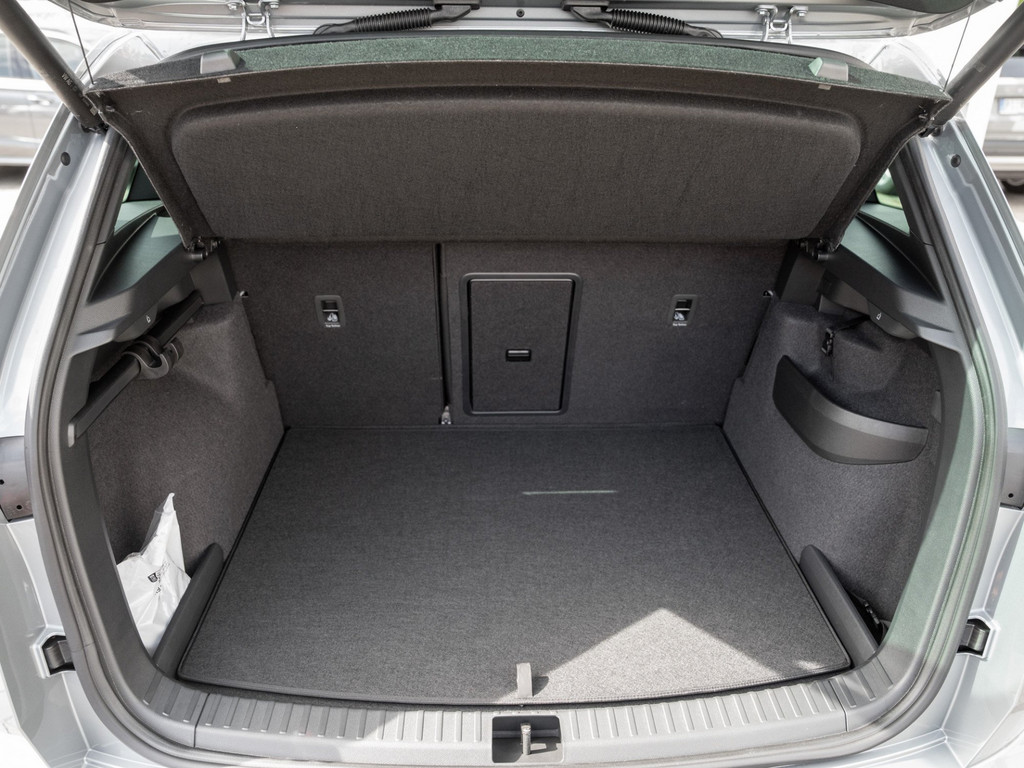 Bild 32 - Karoq Sportline 2.0 TSI DSG 4x4 Leder AHK Pano