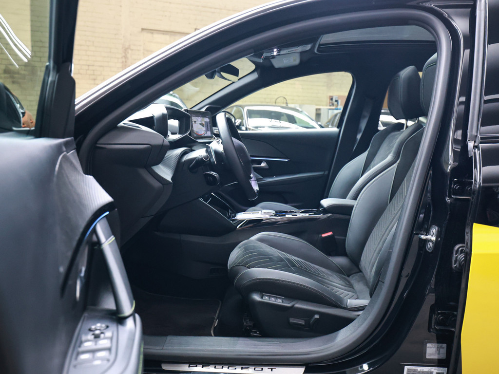Bild 9 - 208 GT Hybrid 136 e-DSC6
