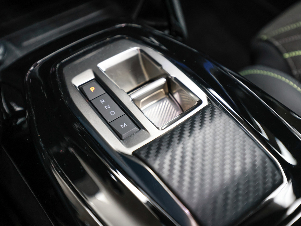 Bild 13 - 208 GT Hybrid 136 e-DSC6