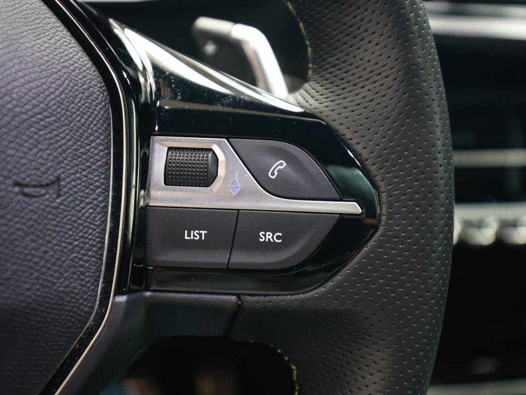 Bild 17 - 208 GT Hybrid 136 e-DSC6