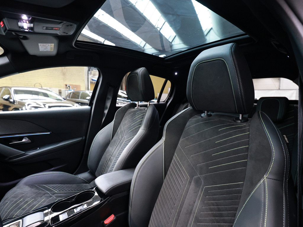 Bild 28 - 208 GT Hybrid 136 e-DSC6