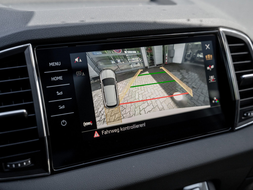 Bild 16 - Karoq Balance1.5 TSI DSG DCC AHK Kam. Navi Pano