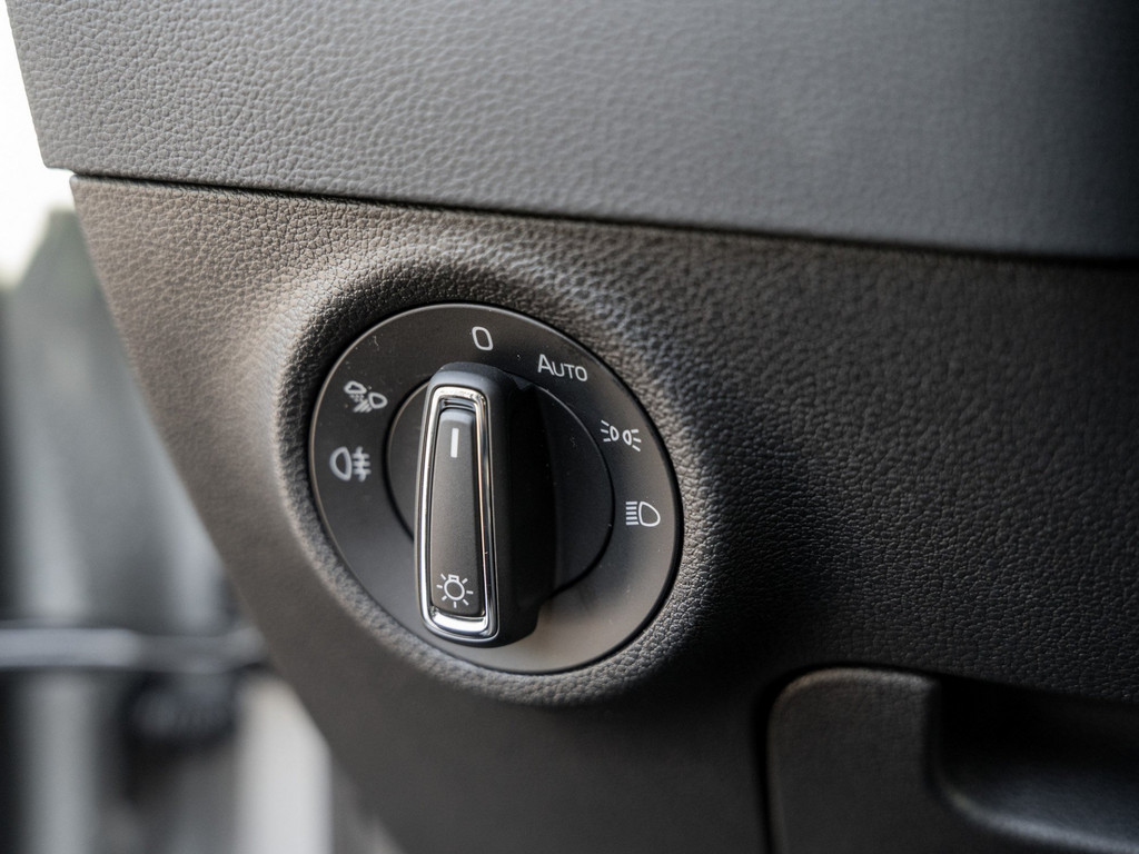 Bild 29 - Karoq Balance1.5 TSI DSG DCC AHK Kam. Navi Pano