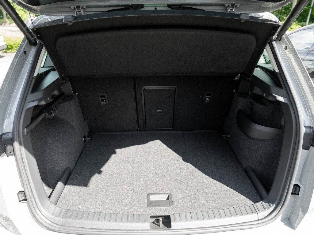 Bild 32 - Karoq Balance1.5 TSI DSG DCC AHK Kam. Navi Pano