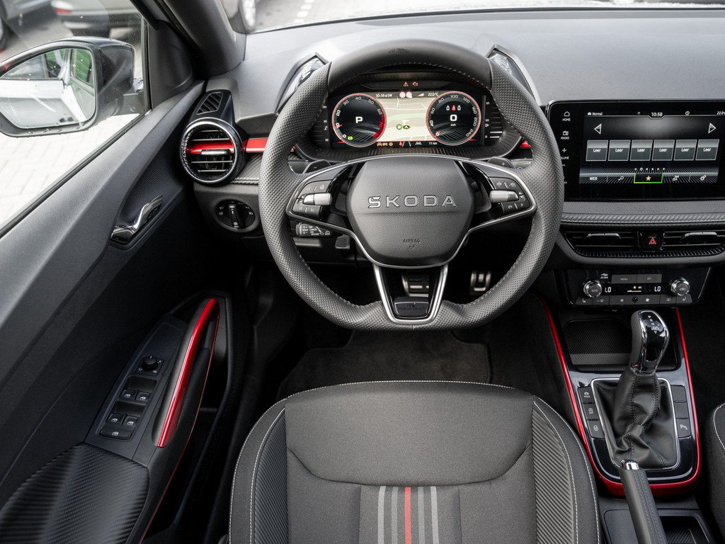 Bild 12 - Fabia Monte Carlo 1.5 TSI DSG Navi Virtual ACC