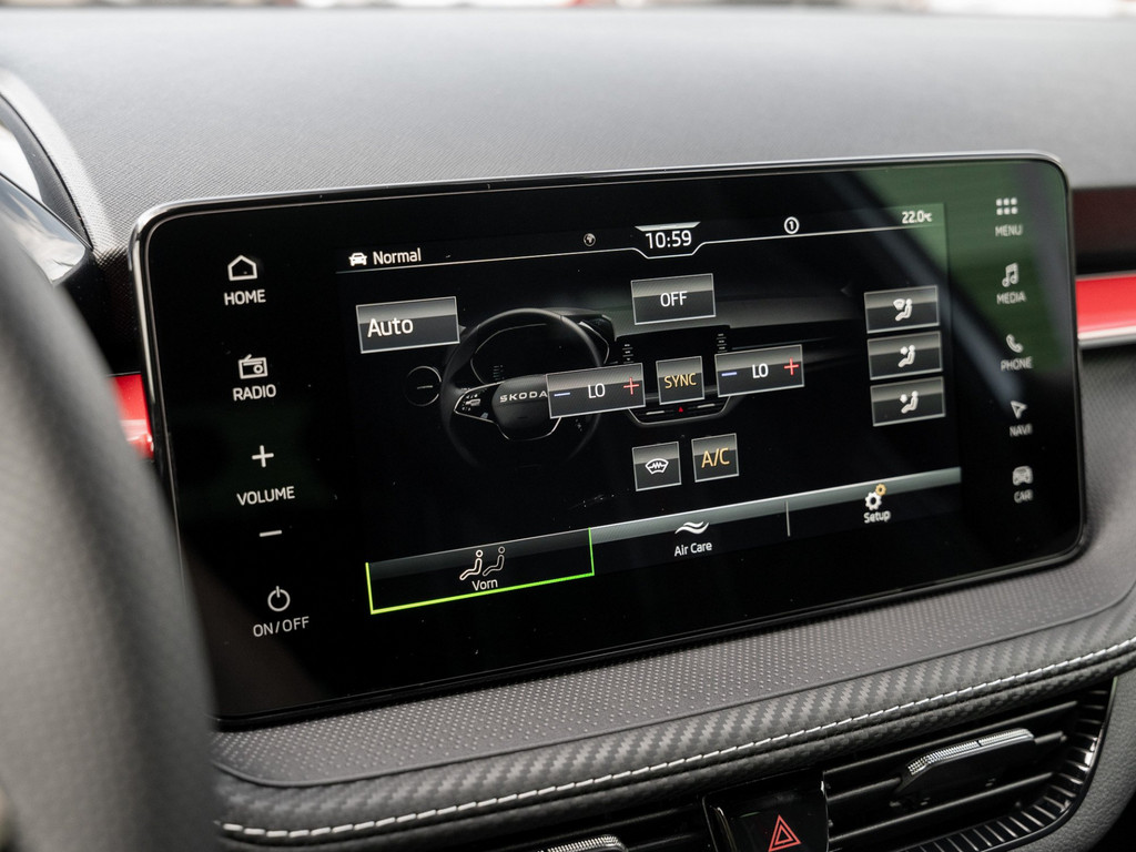 Bild 18 - Fabia Monte Carlo 1.5 TSI DSG Navi Virtual ACC