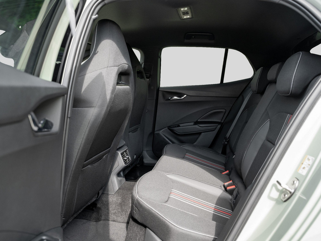 Bild 10 - Fabia Monte Carlo 1.5 TSI DSG Navi Virtual ACC