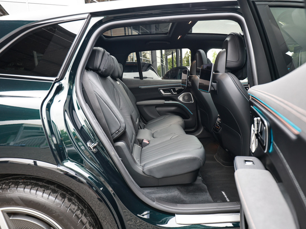 Bild 9 - EQS 450 + SUV AMG Sport Premium + Hyperscreen