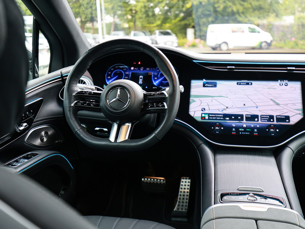 Bild 13 - EQS 450 + SUV AMG Sport Premium + Hyperscreen