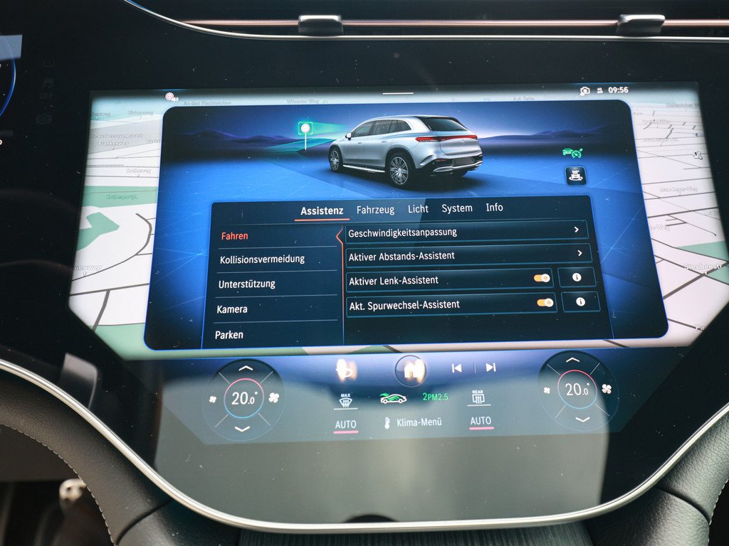 Bild 18 - EQS 450 + SUV AMG Sport Premium + Hyperscreen