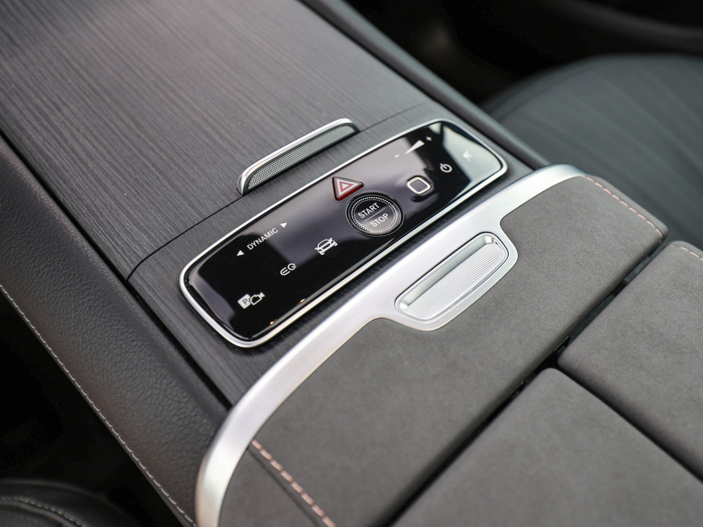 Bild 22 - EQS 450 + SUV AMG Sport Premium + Hyperscreen