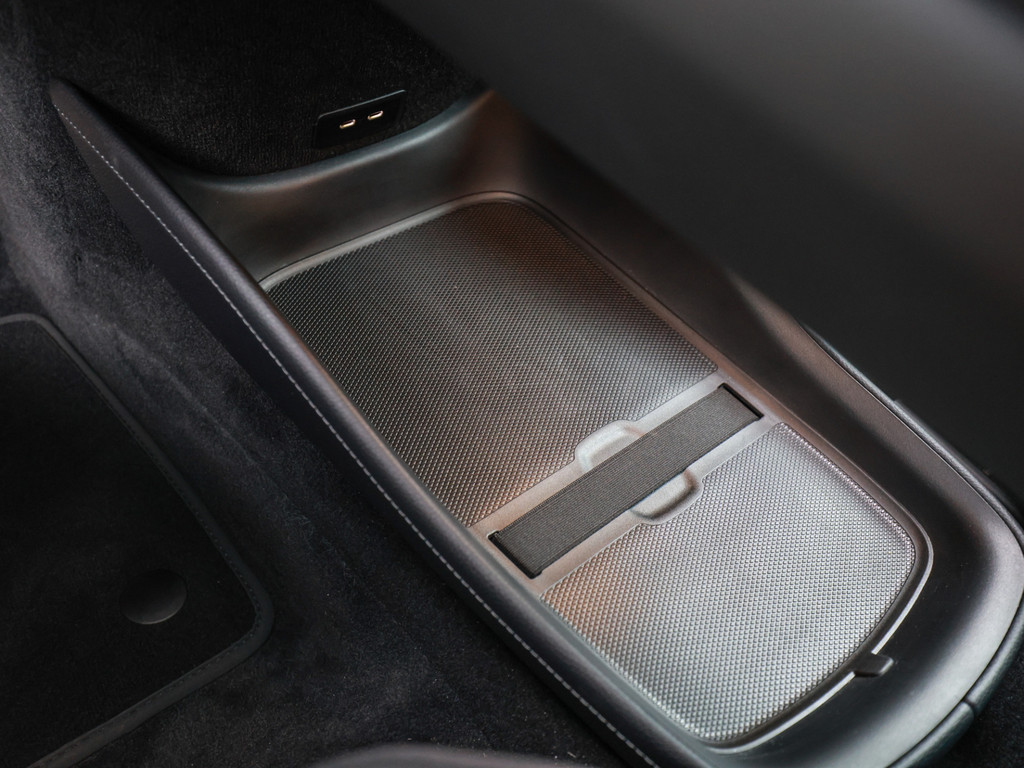 Bild 24 - EQS 450 + SUV AMG Sport Premium + Hyperscreen