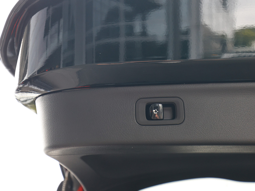 Bild 39 - EQS 450 + SUV AMG Sport Premium + Hyperscreen