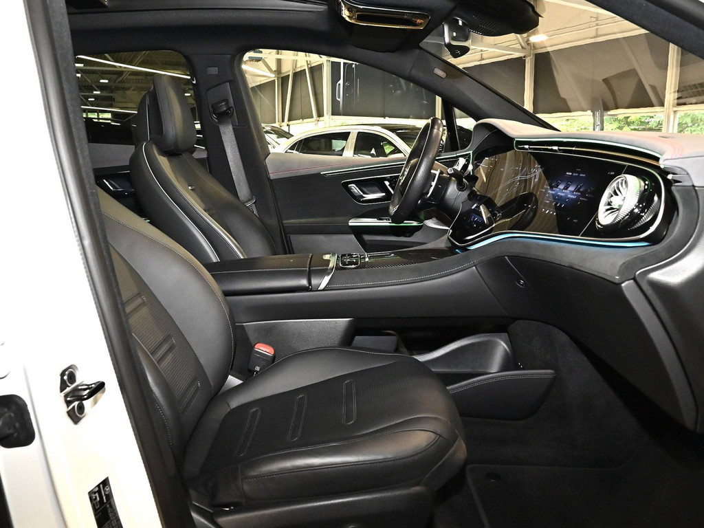 Bild 8 - EQE 43 AMG 4M SUV Premium + Hyperscreen