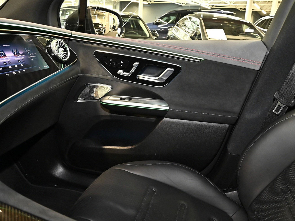 Bild 18 - EQE 43 AMG 4M SUV Premium + Hyperscreen