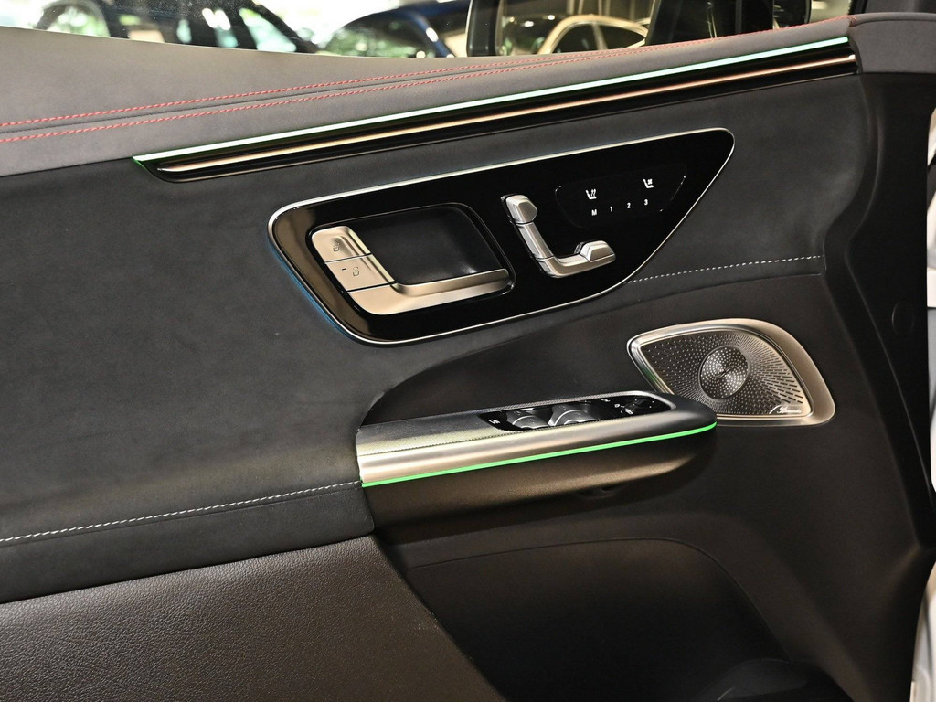 Bild 29 - EQE 43 AMG 4M SUV Premium + Hyperscreen