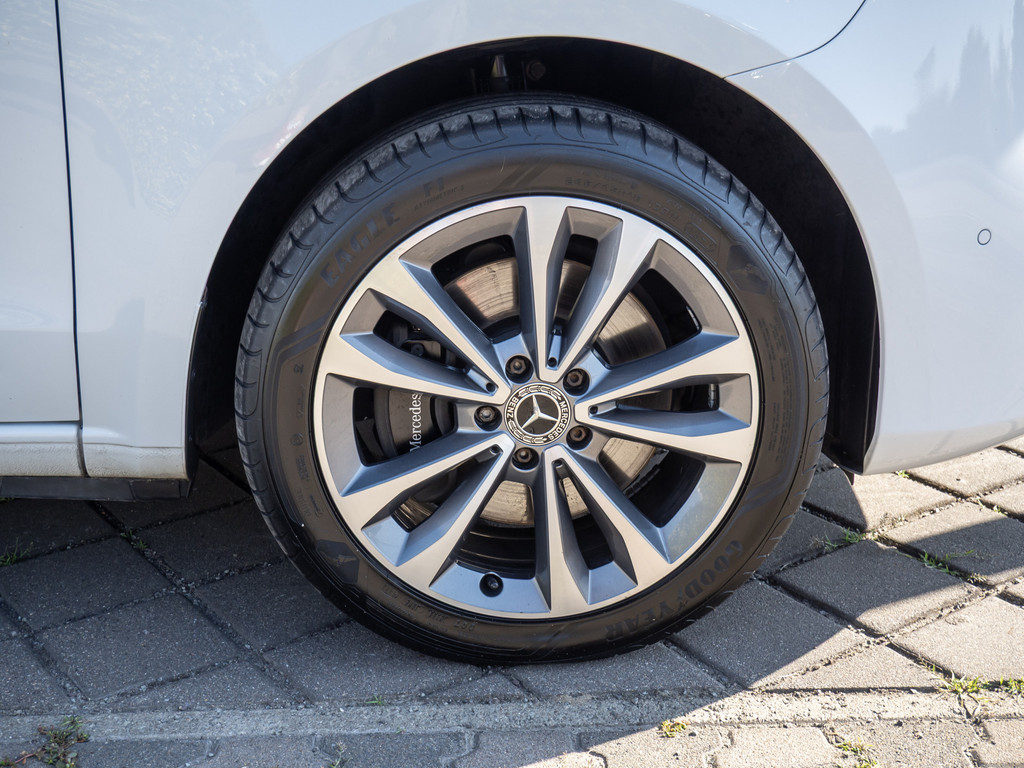 Bild 8 - V 300 d 4MATIC Avantgarde Edition lang