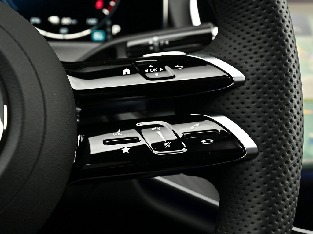 Bild 22 - E 300 de T AMG Sport Premium
