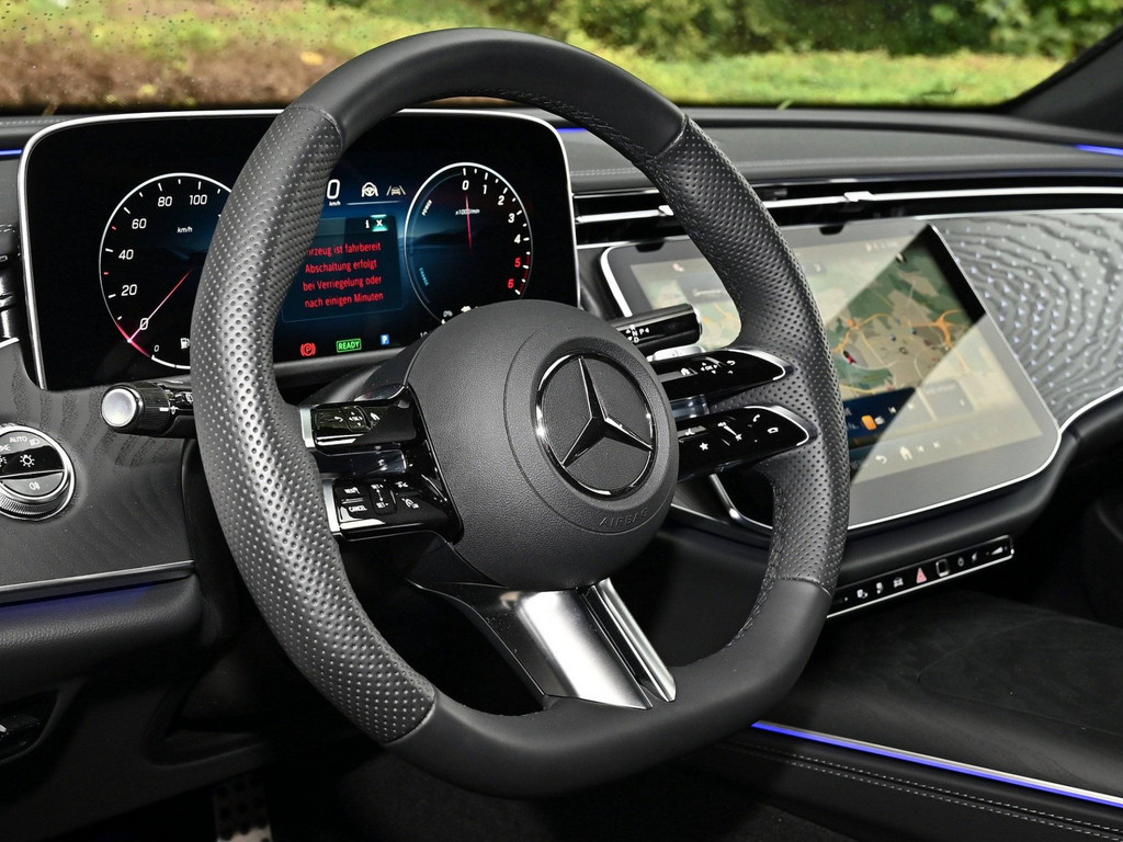 Bild 30 - E 300 de T AMG Sport Premium