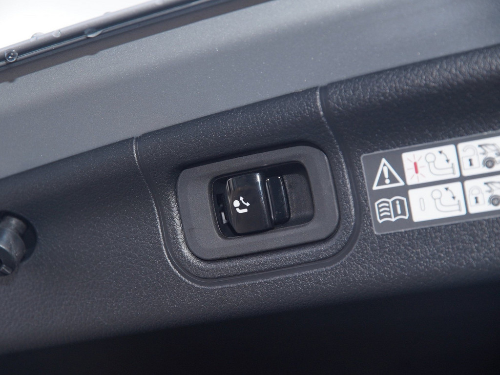 Bild 31 - C 200 d AMG Sport Advanced +