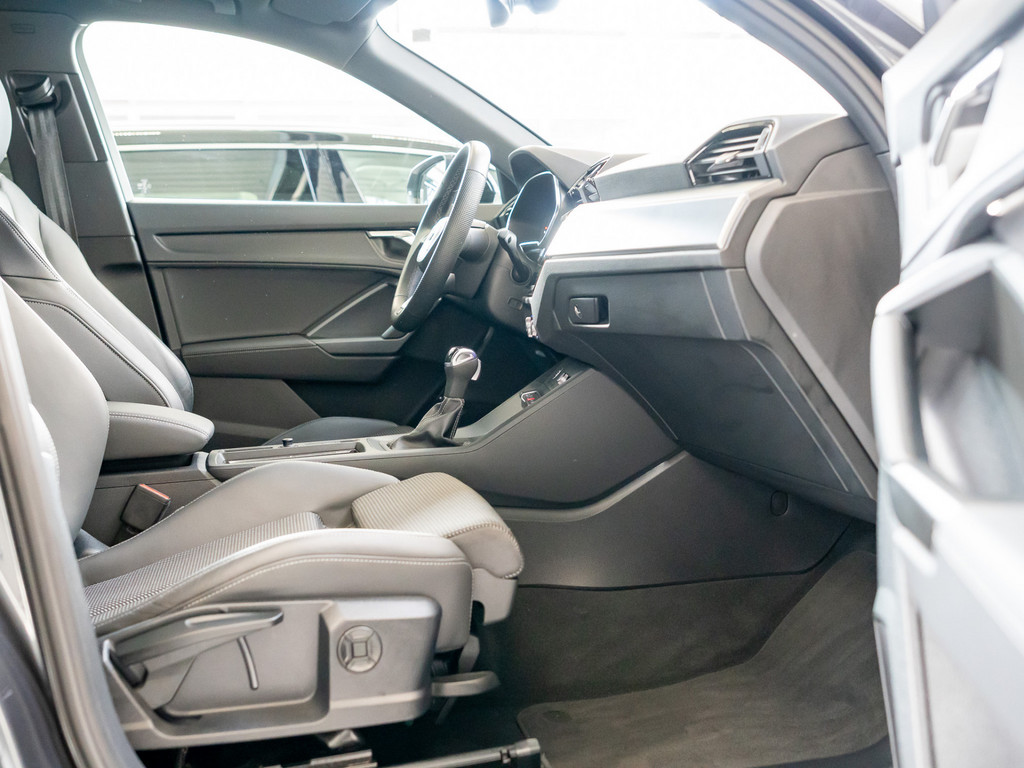 Bild 2 - Q3 35 TFSI S tronic S Line edition