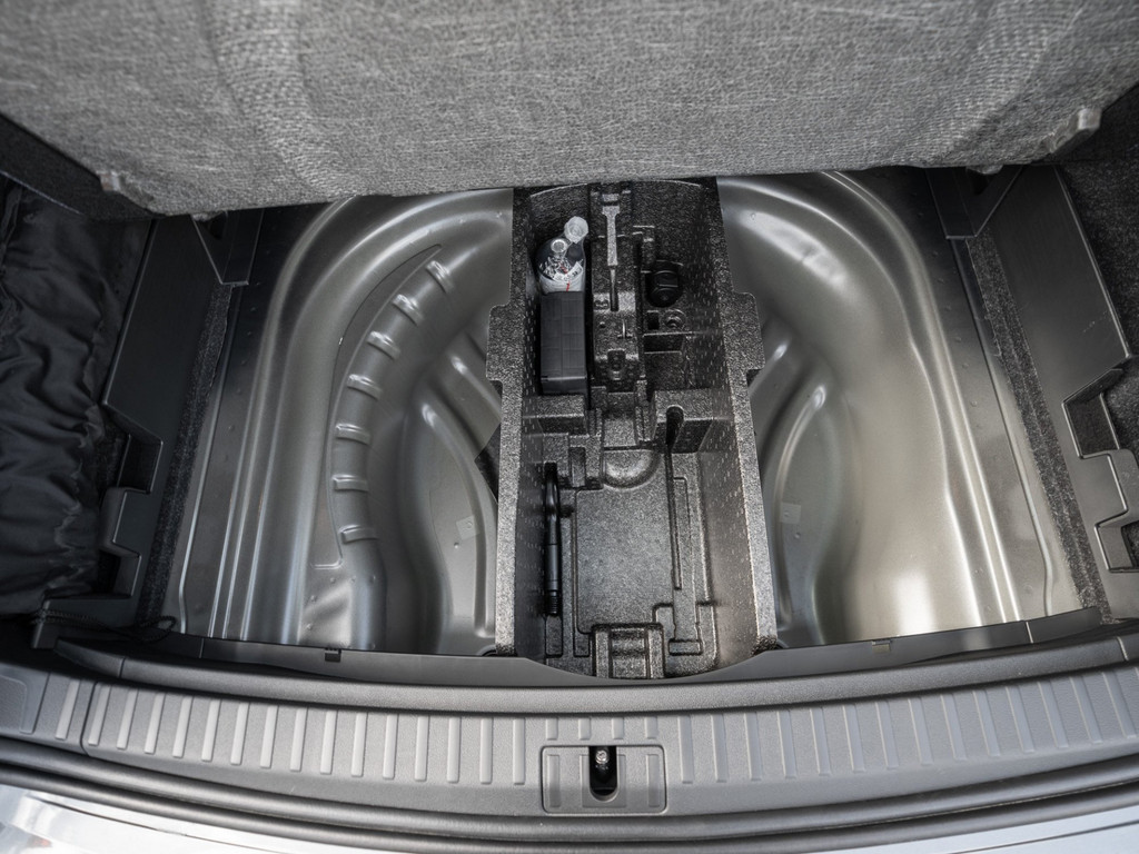 Bild 32 - Octavia Combi Essence 1.5 TSI DSG AHK LED