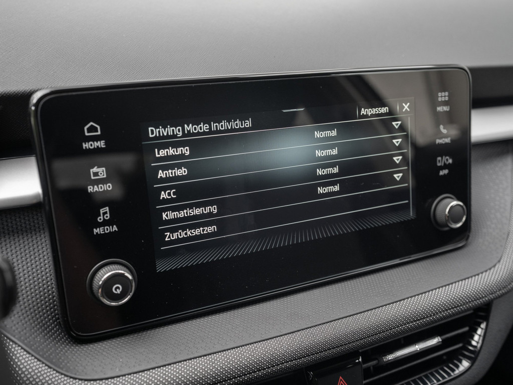 Bild 17 - Fabia Selection 1,0 TSI DSG AHK Kam. Navi ACC