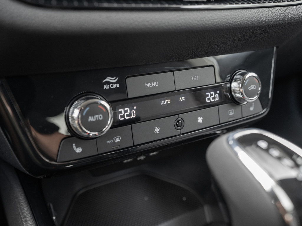 Bild 18 - Fabia Selection 1,0 TSI DSG AHK Kam. Navi ACC