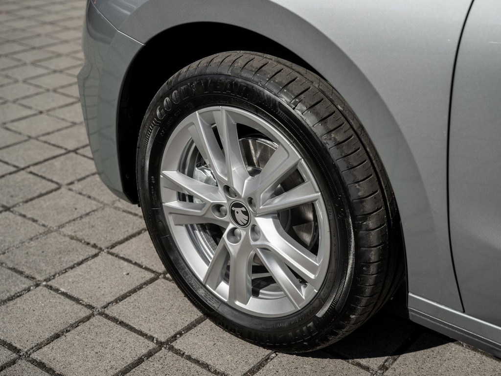 Bild 8 - Fabia Selection 1.5 TSI DSG AHK Kam. ACC